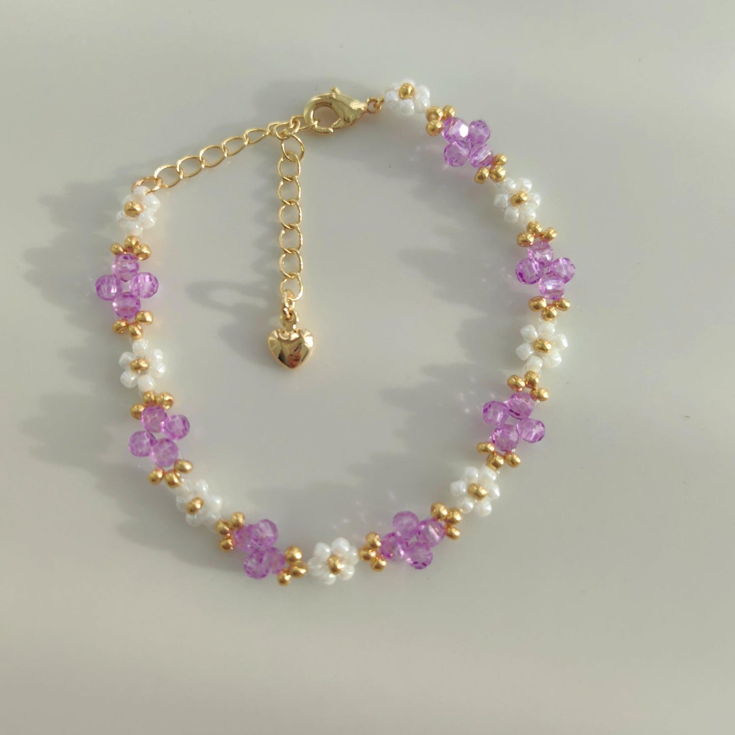 women-beaded-bracelet-with-purple-crystal