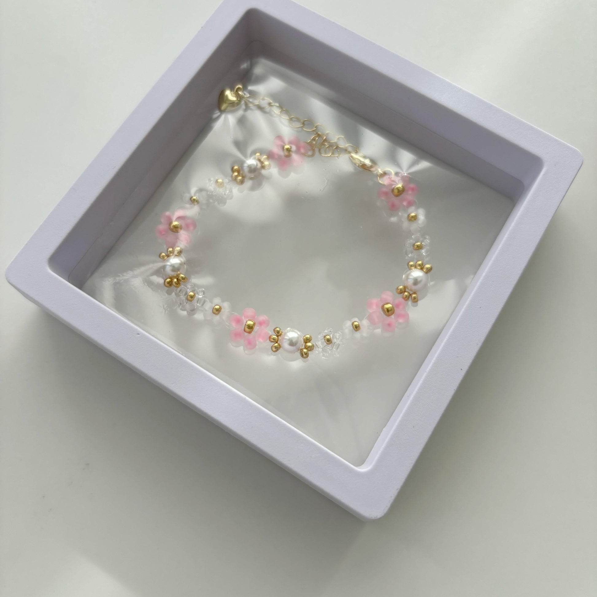 bead-handcrafted-bracelet-with-pearl