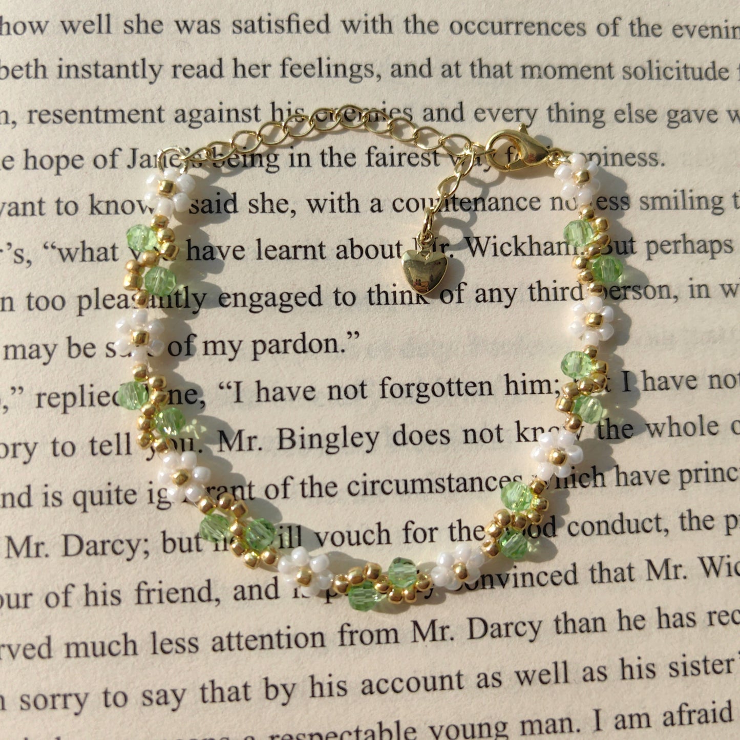 beaded-handmade-bracelet-with-crystal