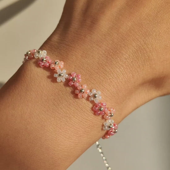 zigzag-pink-bead-handmade-bracelet