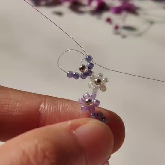zigzig-purple-beaded-handmade-necklace