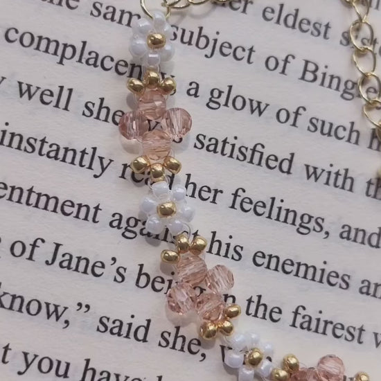 beaded-handmade-bracelet-with-pink-crystal
