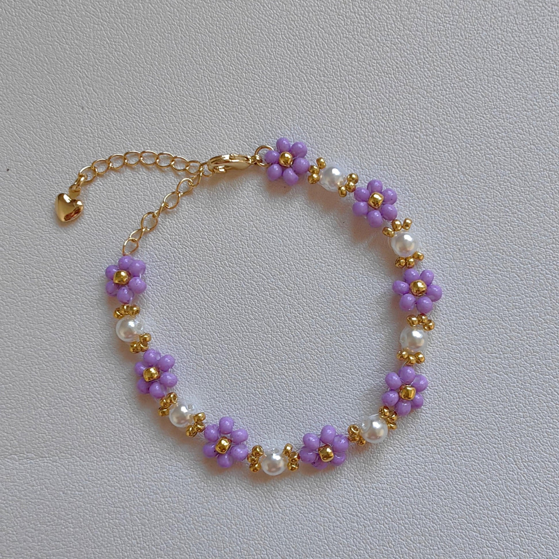 purple-bead-handmade-bracelet-pearl