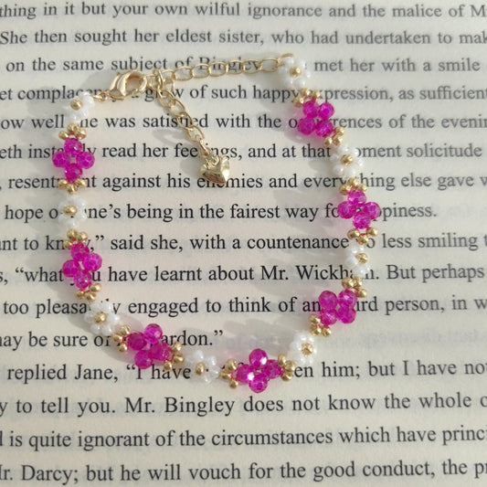 white-beads-bracelet-with-red-crystal