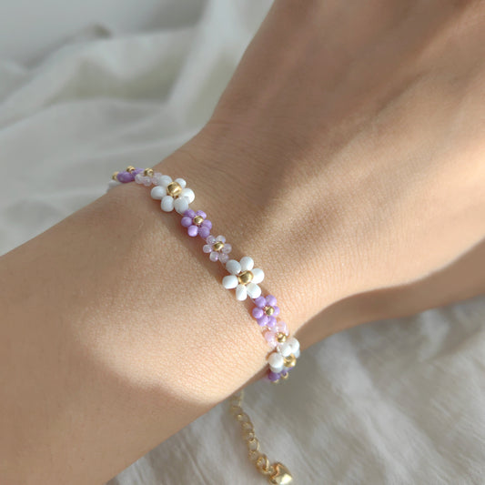 women-bead-handcrafted-bracelet