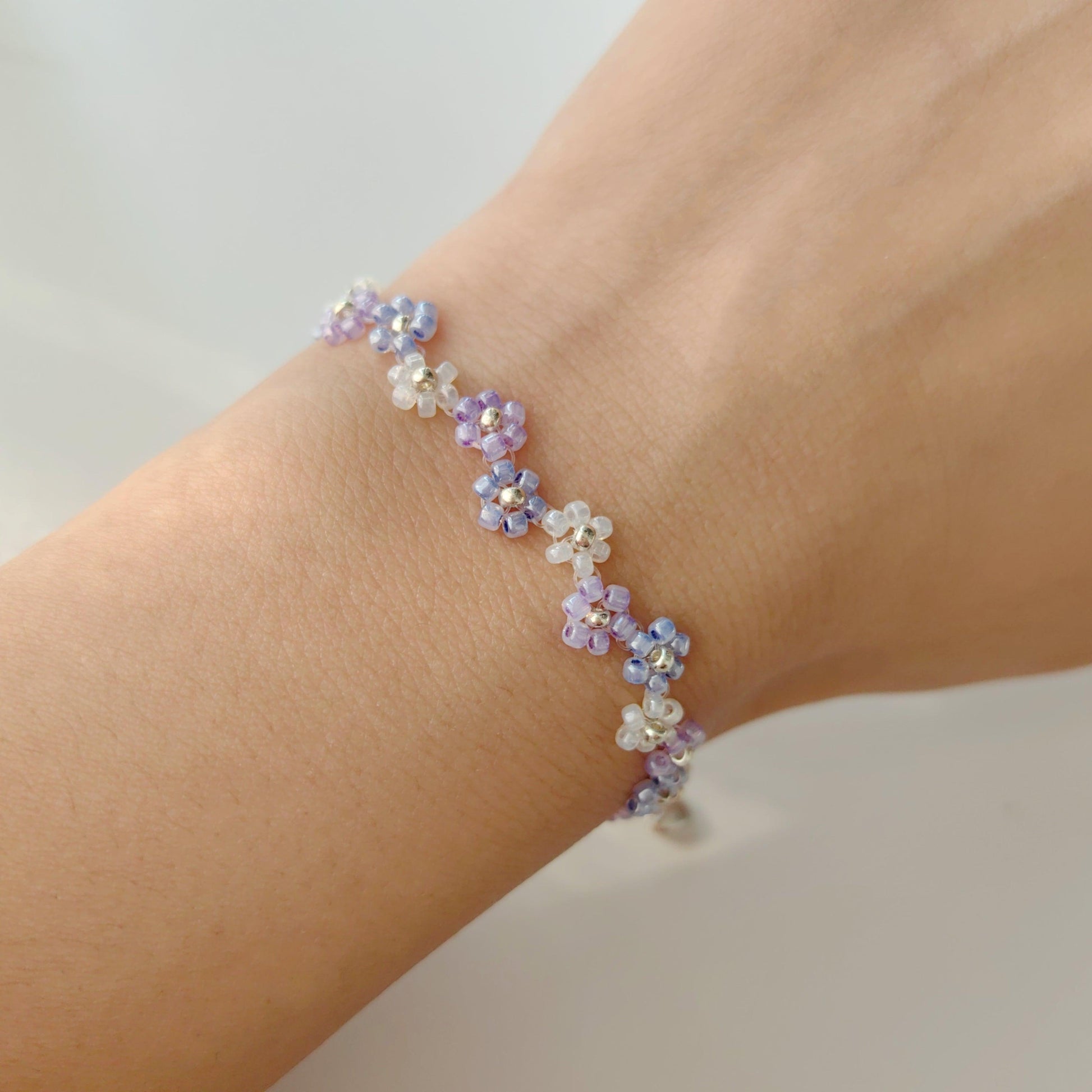zigzag-bead-handmade-bracelet