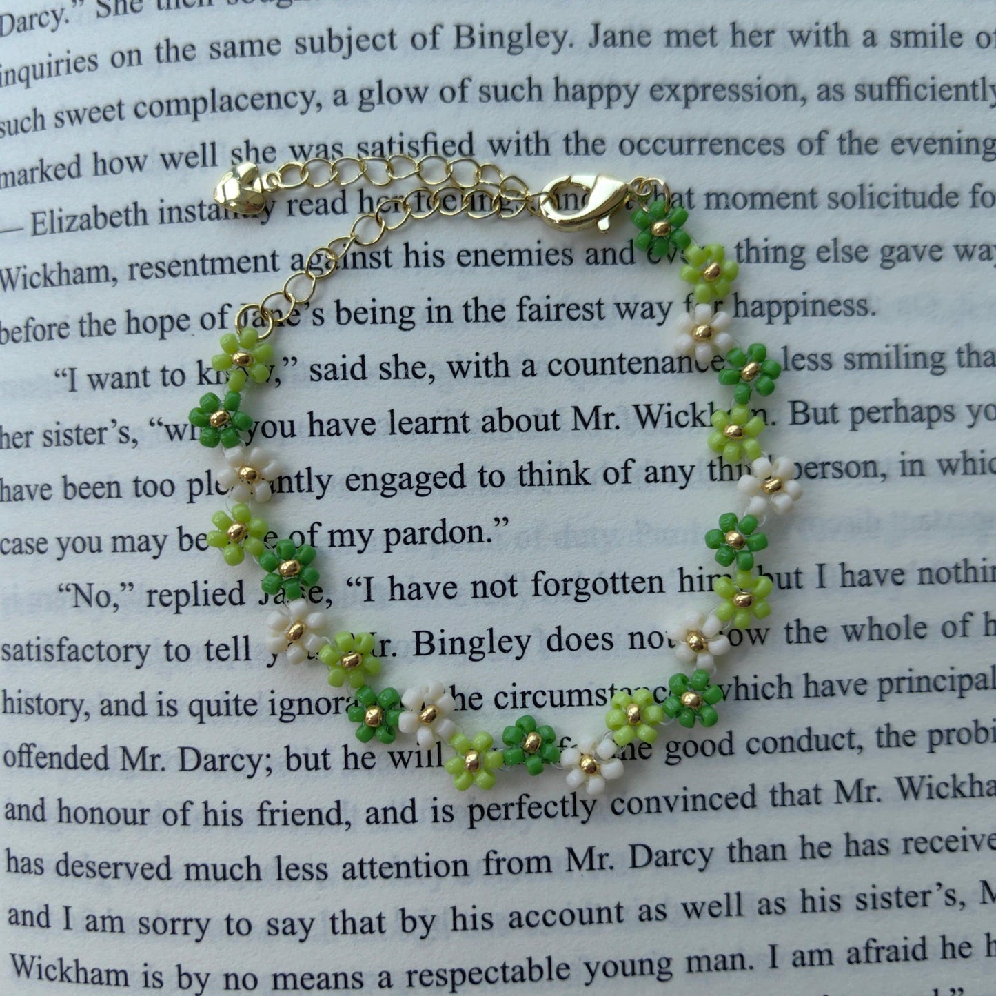 zigzag-green-beads-handmade-bracelet