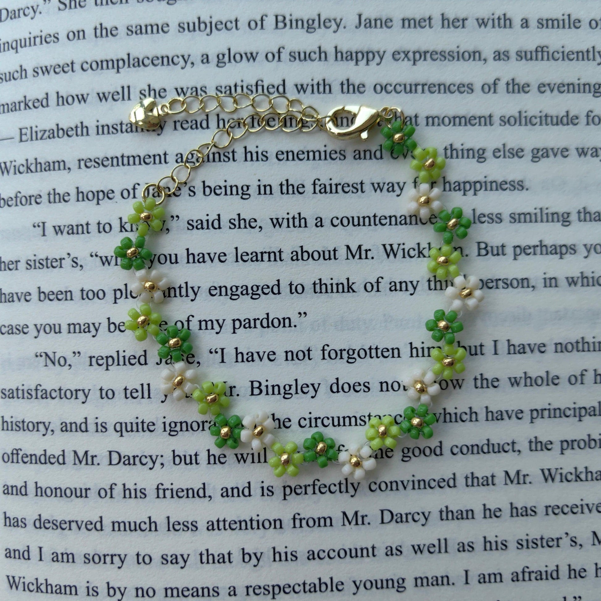 zigzag-green-beads-handmade-bracelet