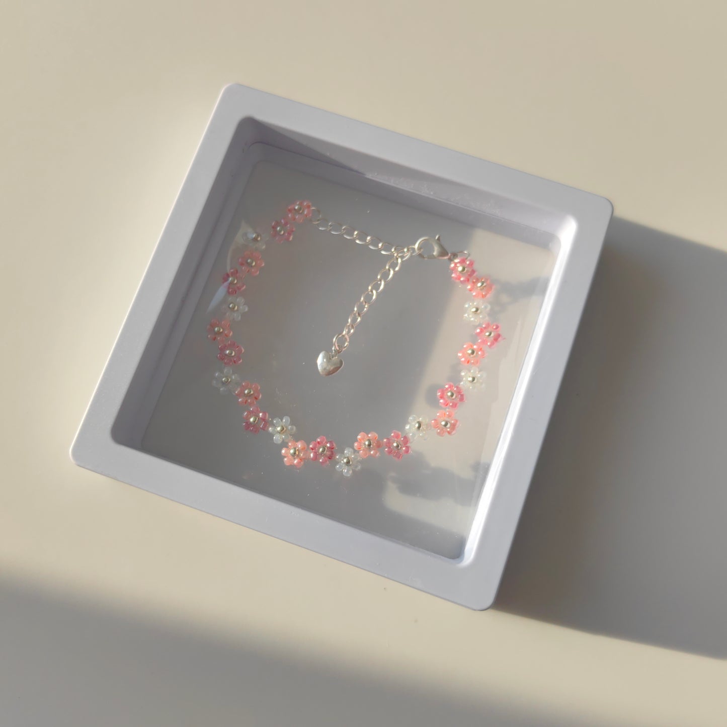 zigzag-pink-beads-bracelet